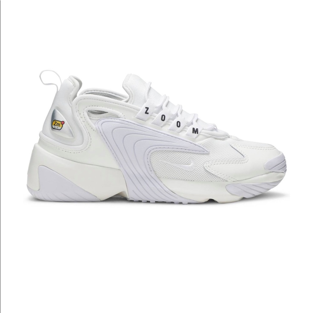 Nike Zoom 2k Womens Sneakers. Size 10 “White Silver”
